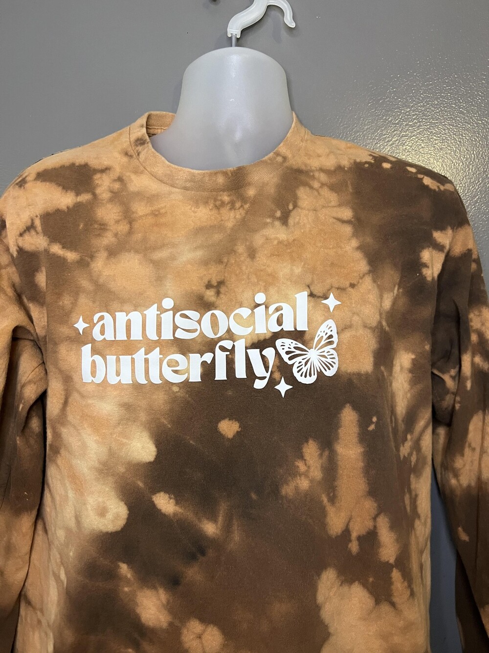 Gildan Shirt Mens Large Brown Tie Dye Long Sleeve Antisocial Butterfly Tee